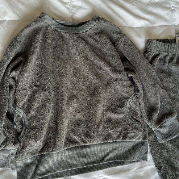 2T cozy set - Picture 2 of 4